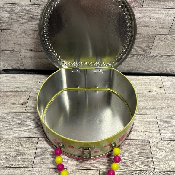 Lalaloopsy Jewel Sparkles Tin Purse - Picture 3 of 3